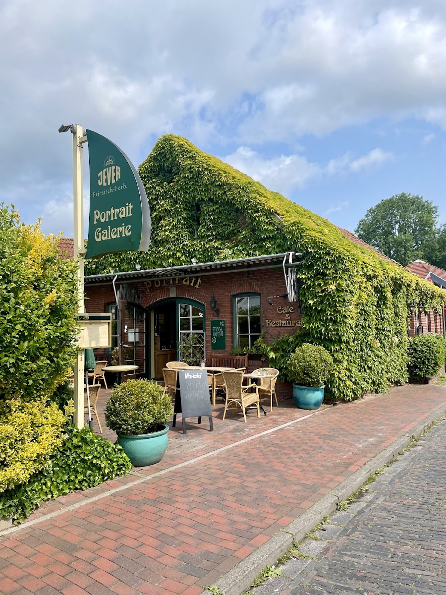 Portrait Galerie Cafe & Restaurant