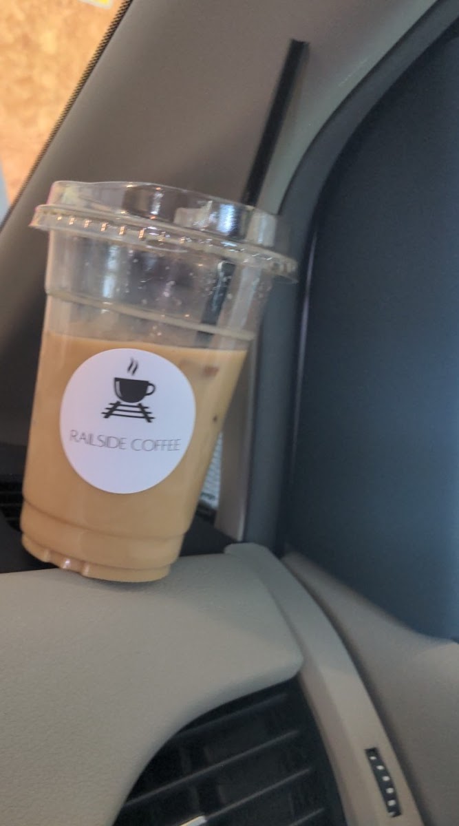 Railside Coffee - Photo 6