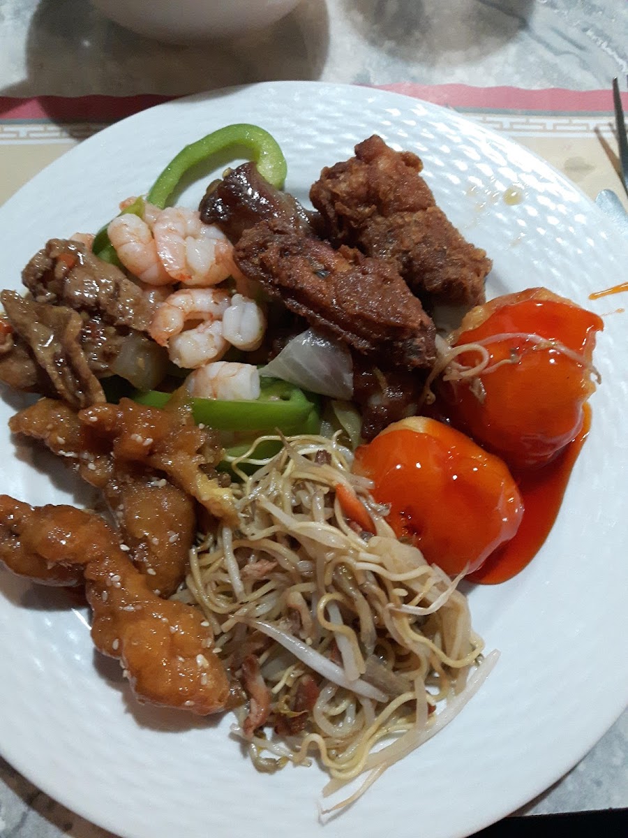 Taishan Gardens Restaurant - Photo 2