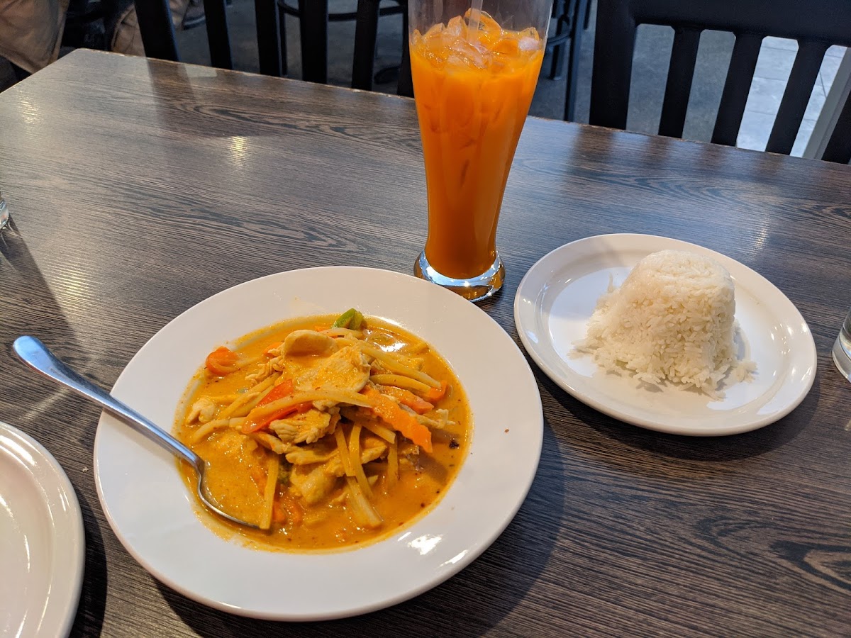 Thai Eatery - Photo 6