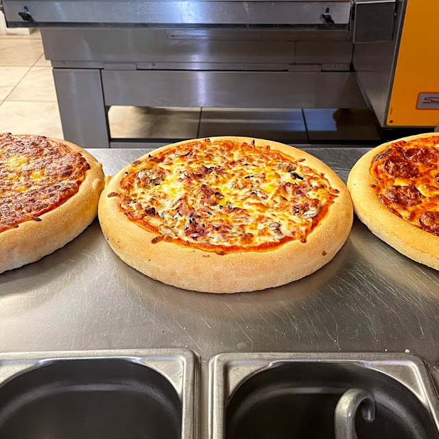Deep Pan Pizzas