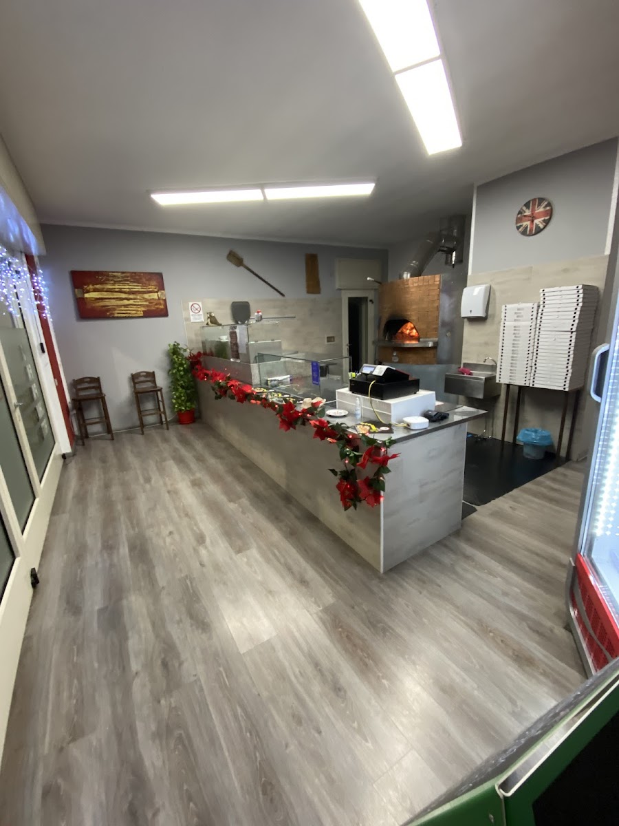 Pizzeria da asporto KM 39 - Photo 3