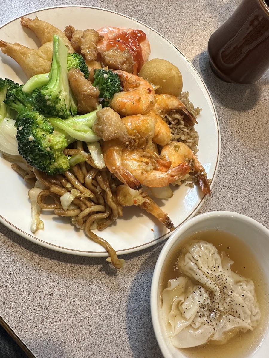Mark's Family Restaurant - Photo 4