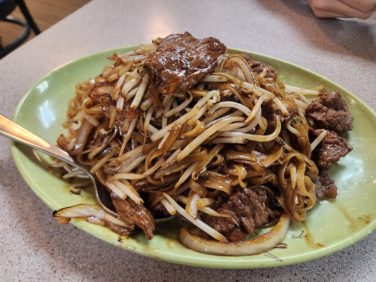 Mark's Family Restaurant - Photo 5