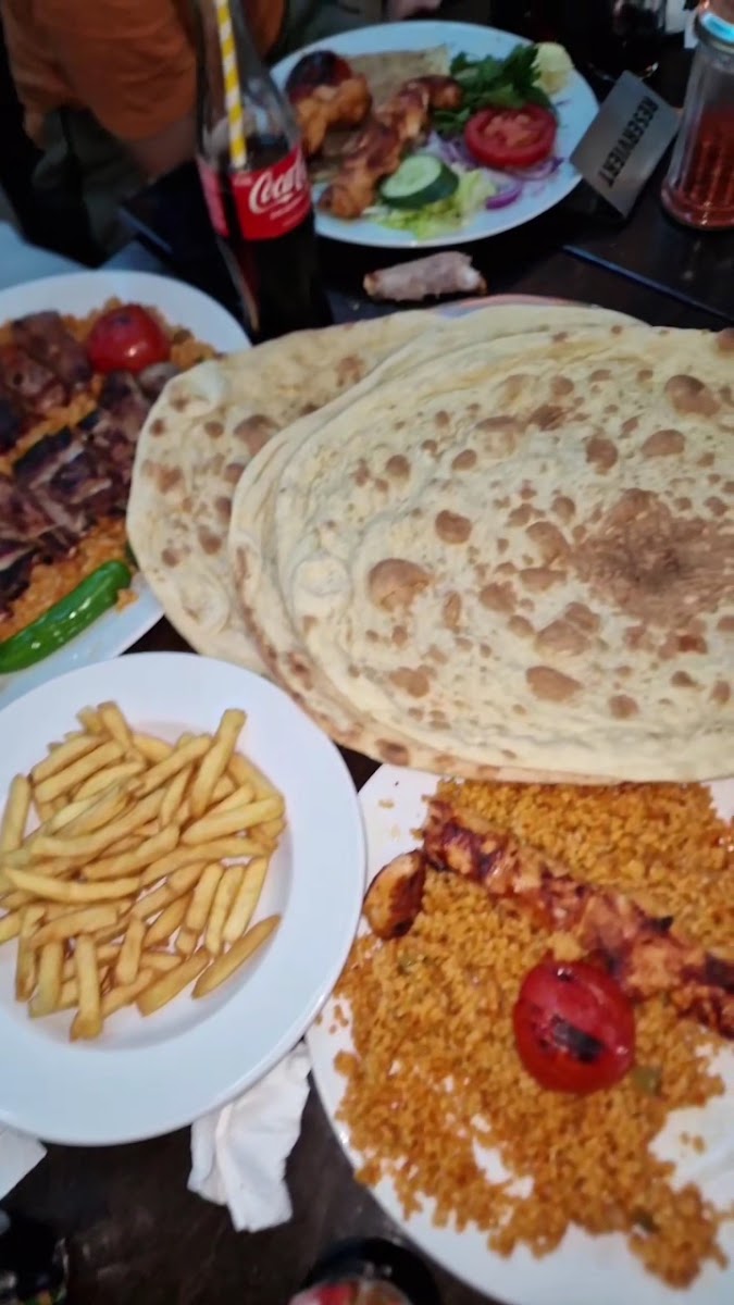 Saana Restaurant - Photo 1