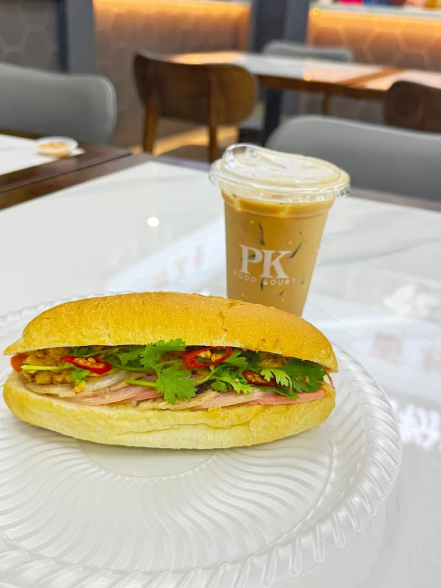 PK FOOD COURT - Photo 2