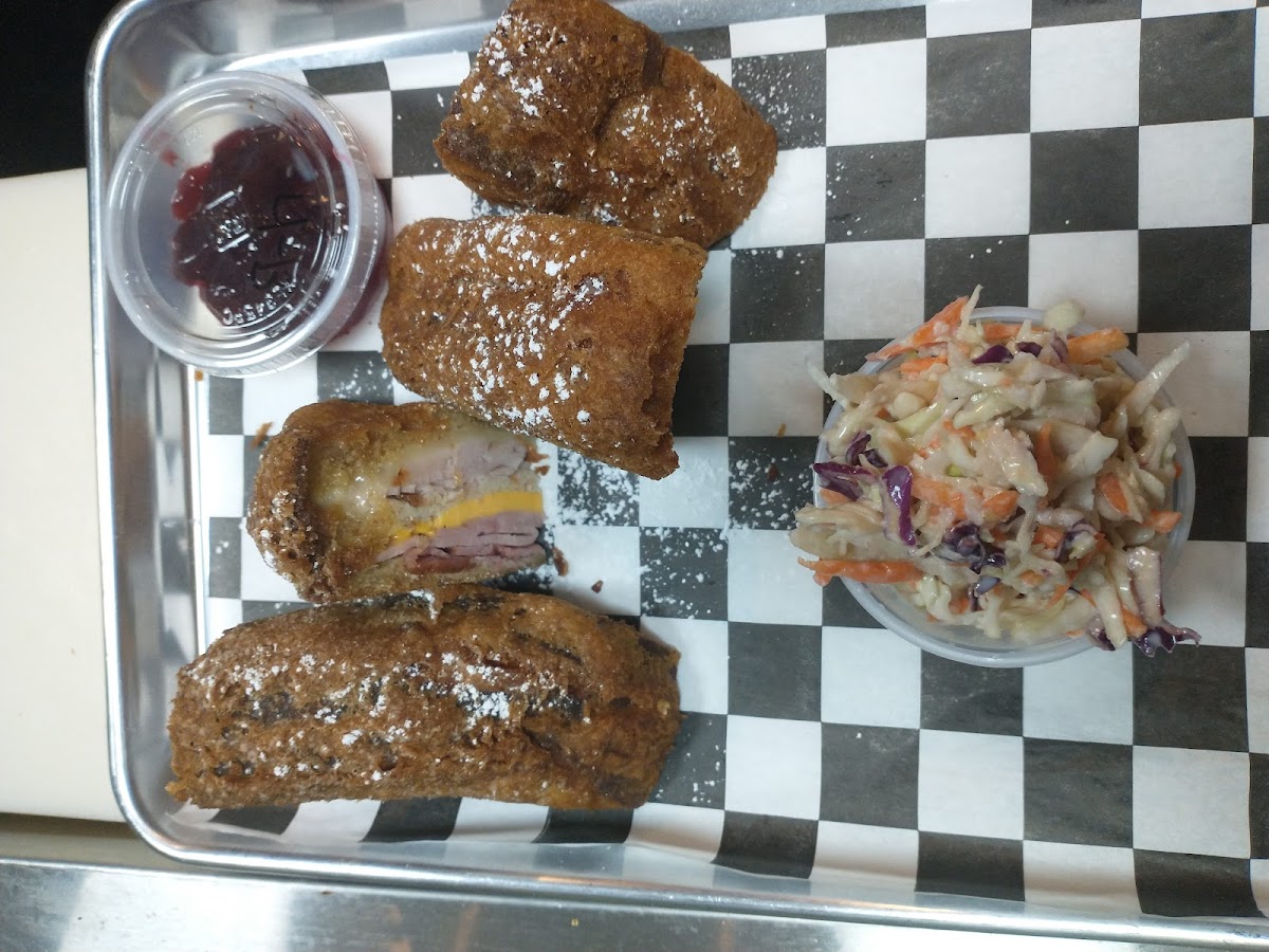 Miller'sBistro - Photo 6