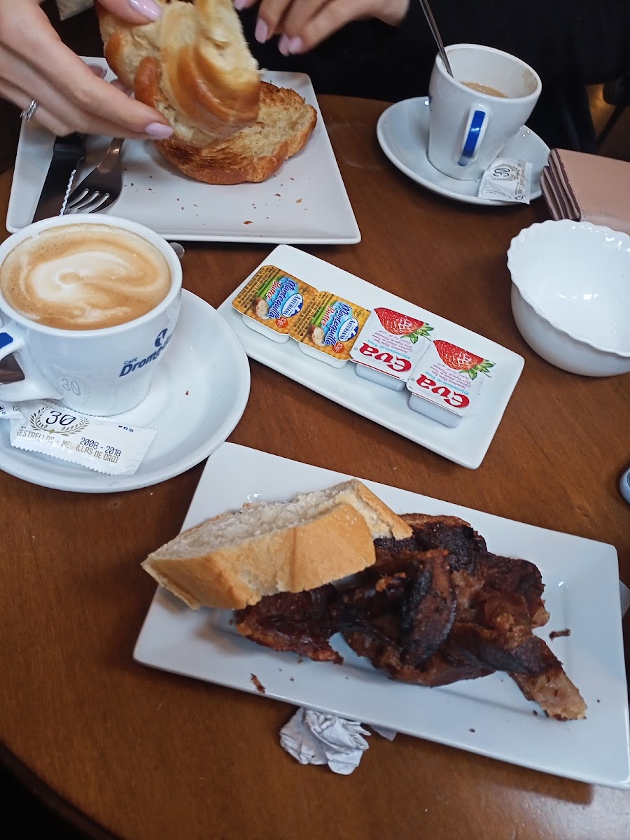 Café Puccini - Photo 9