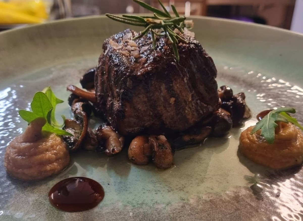 Adriano's Restaurant - Photo 3