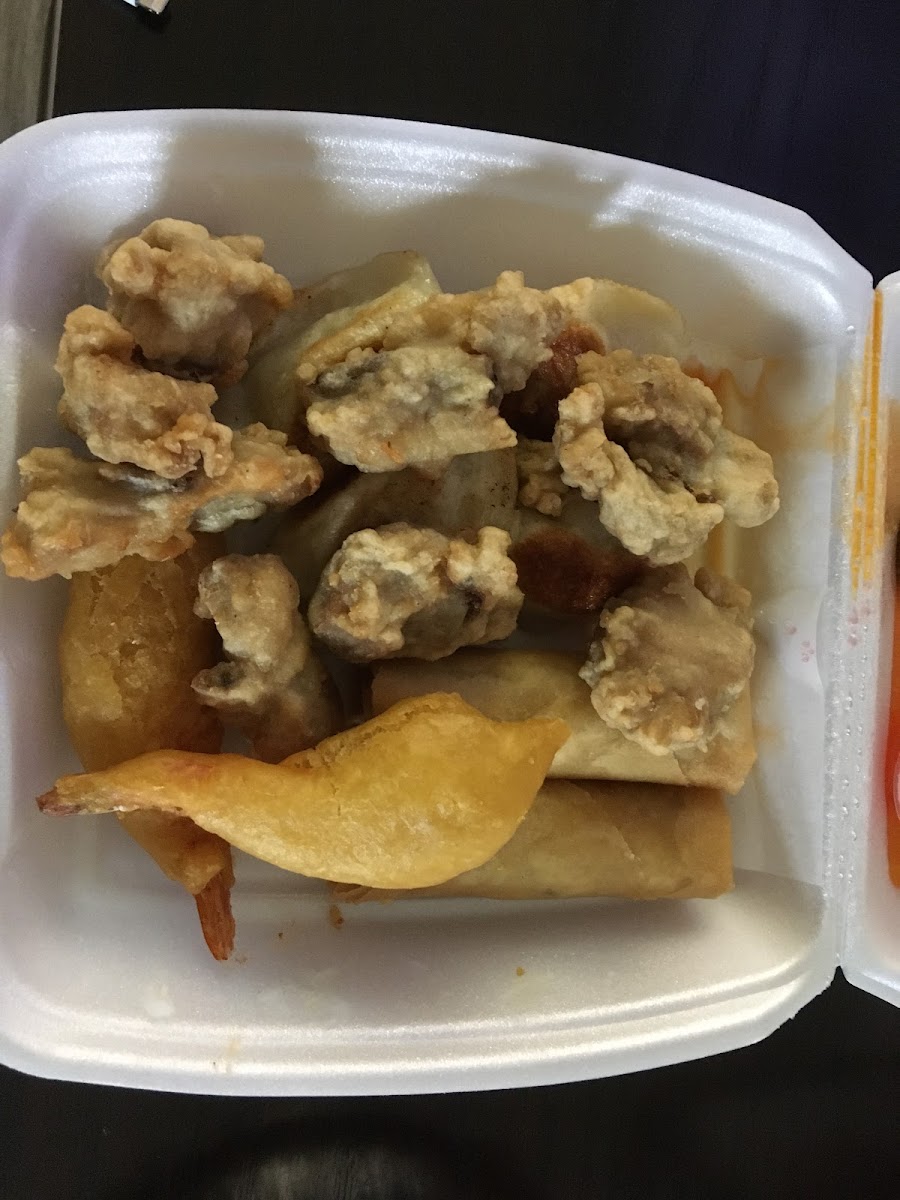 Ben Wong Restaurant - Photo 9