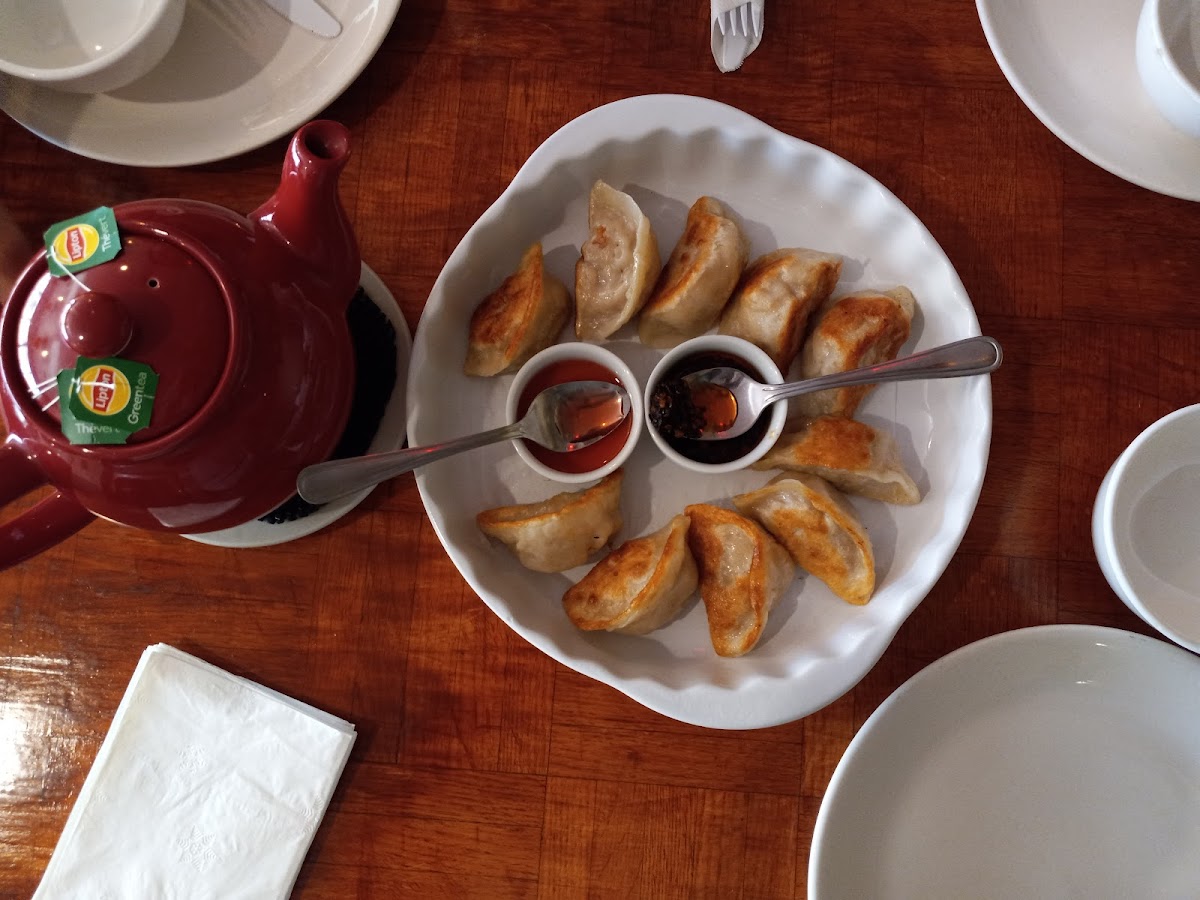 Ben Wong Restaurant - Photo 4