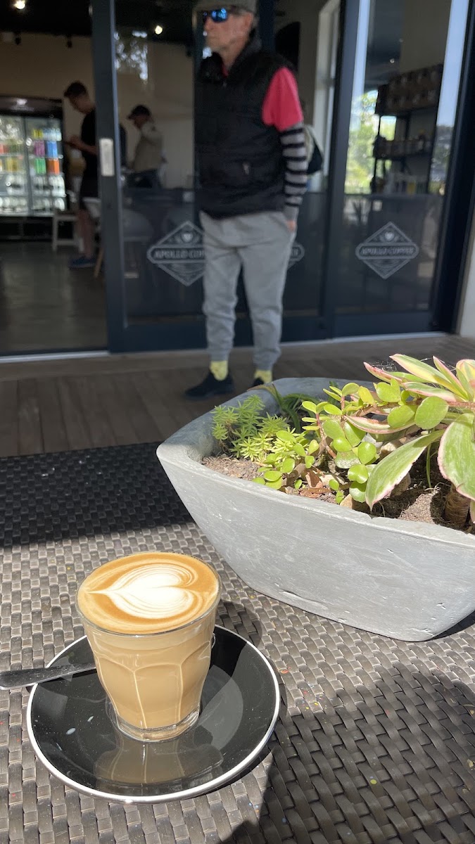 Apollo Coffee Thesen Island - Photo 6