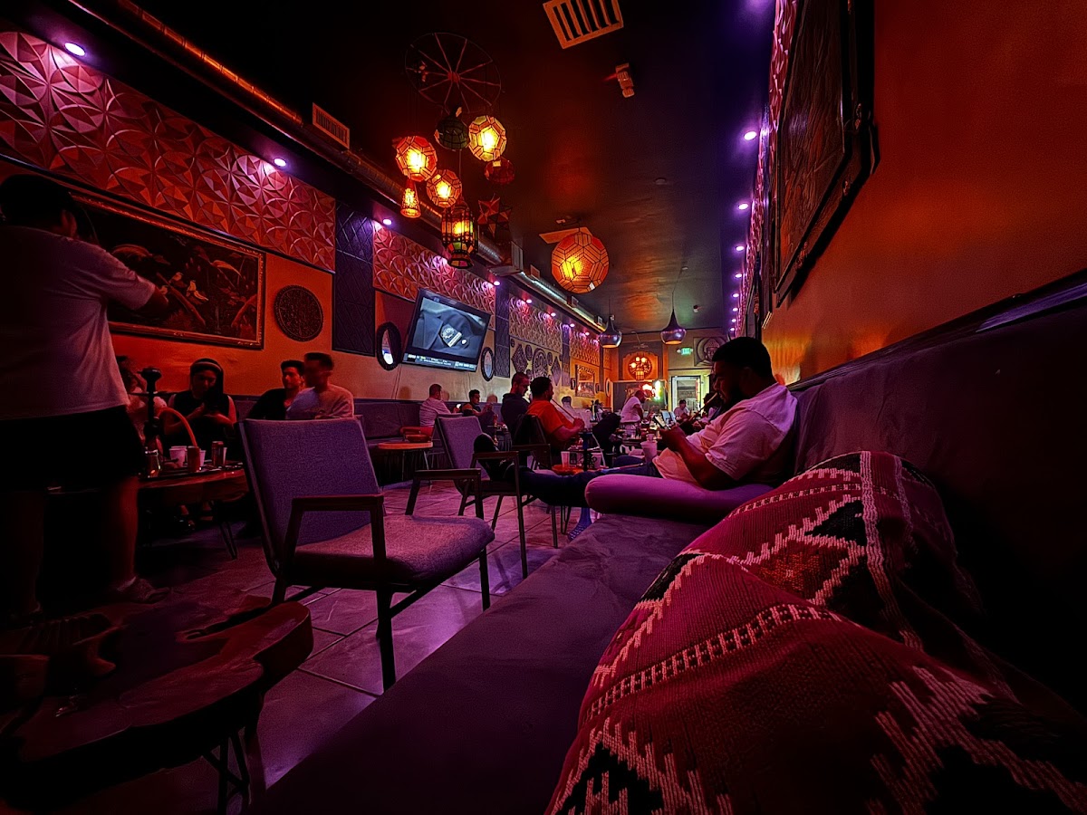 CNTRPCE Hookah Lounge L - Photo 2