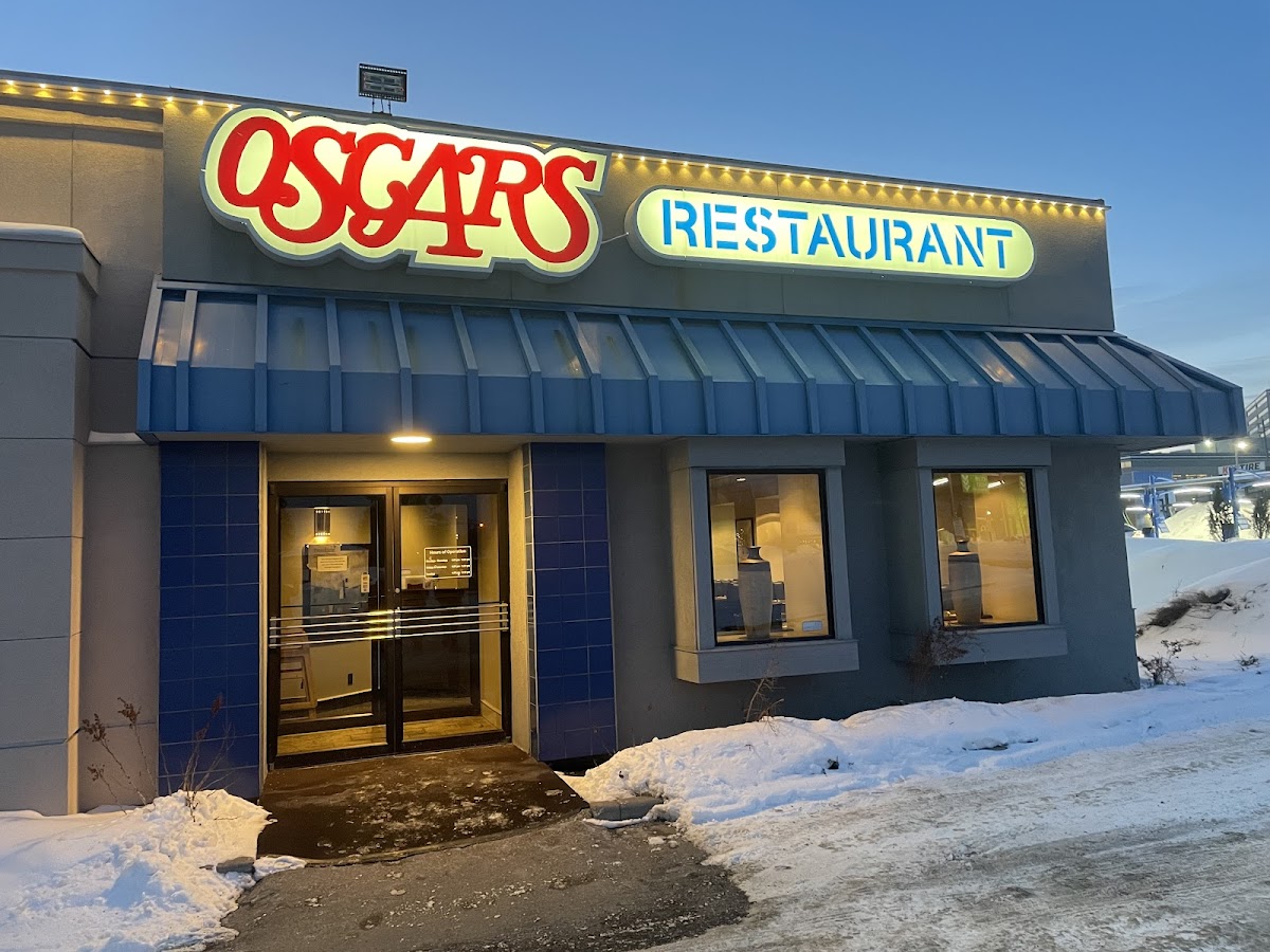 Oscar's Restaurant - Photo 4