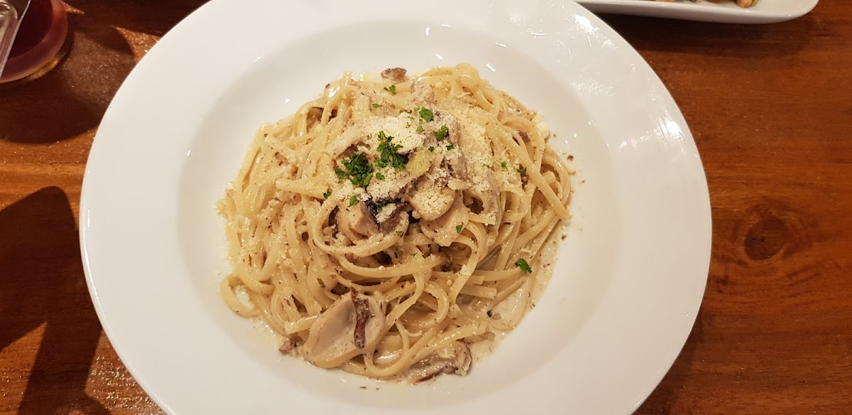 Amici - SM Megamall - Photo 9