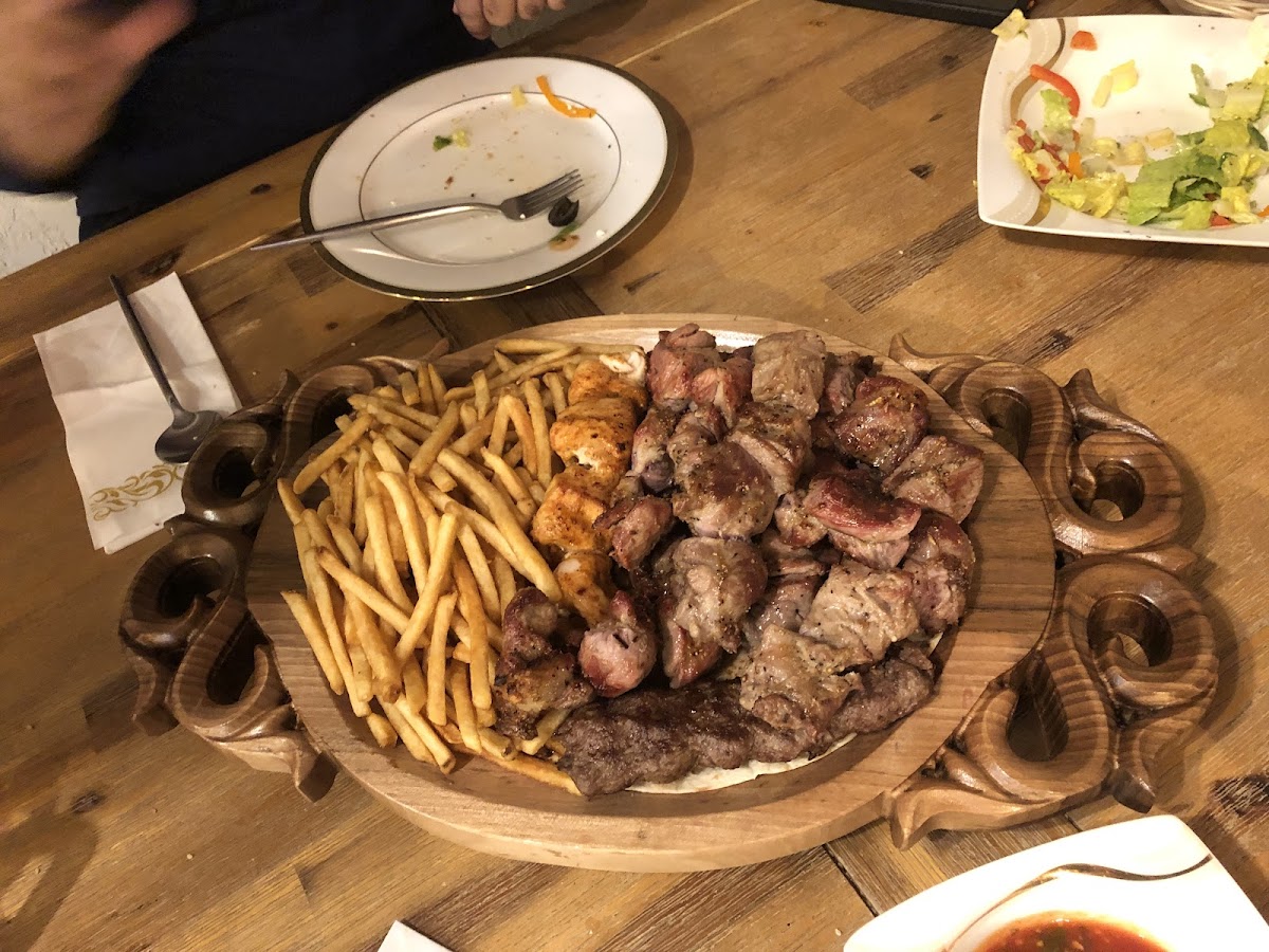 ASR RESTAURANT - Photo 4