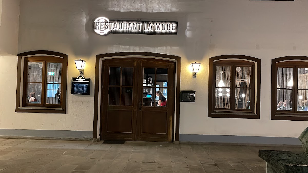 Restaurant La'More