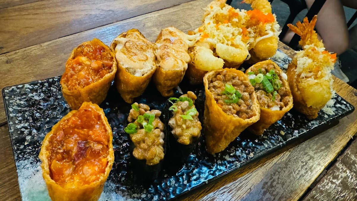 Sushi Zaku - Photo 7