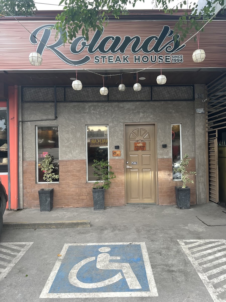Roland's Steak House