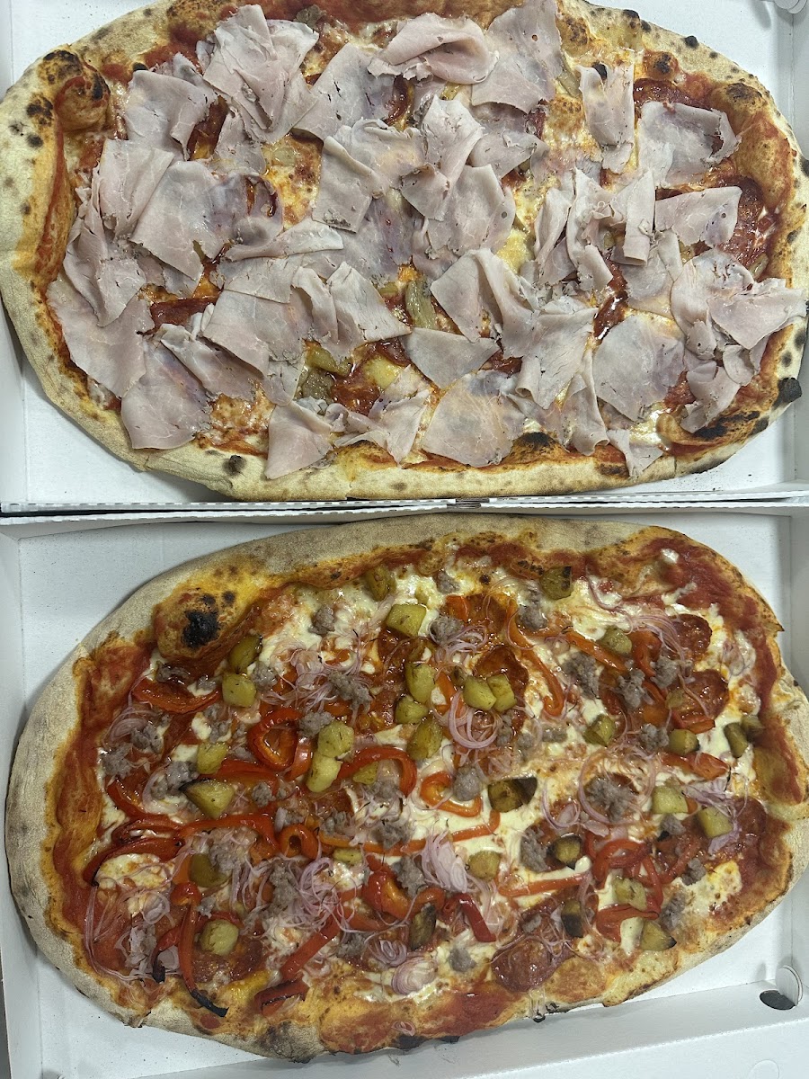 Pizzeria La Rotonda - Photo 1