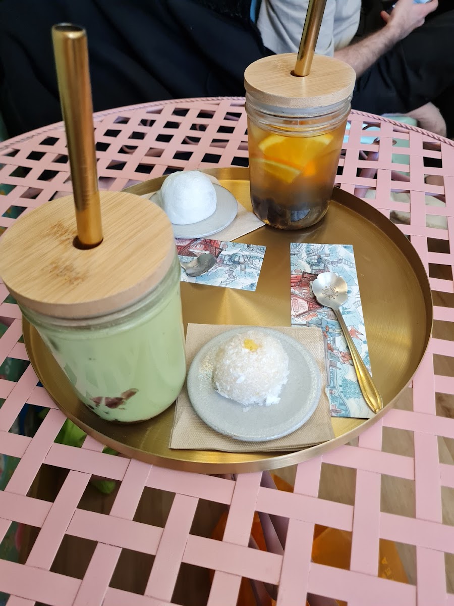 Le Renard Cafe by Tomo - Photo 8