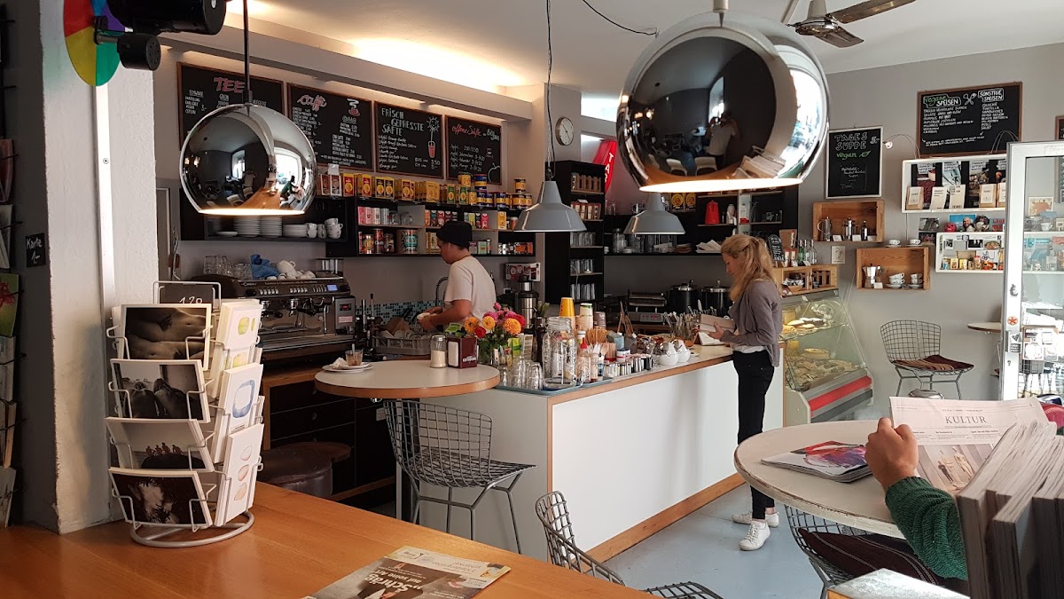 Sedan Cafe