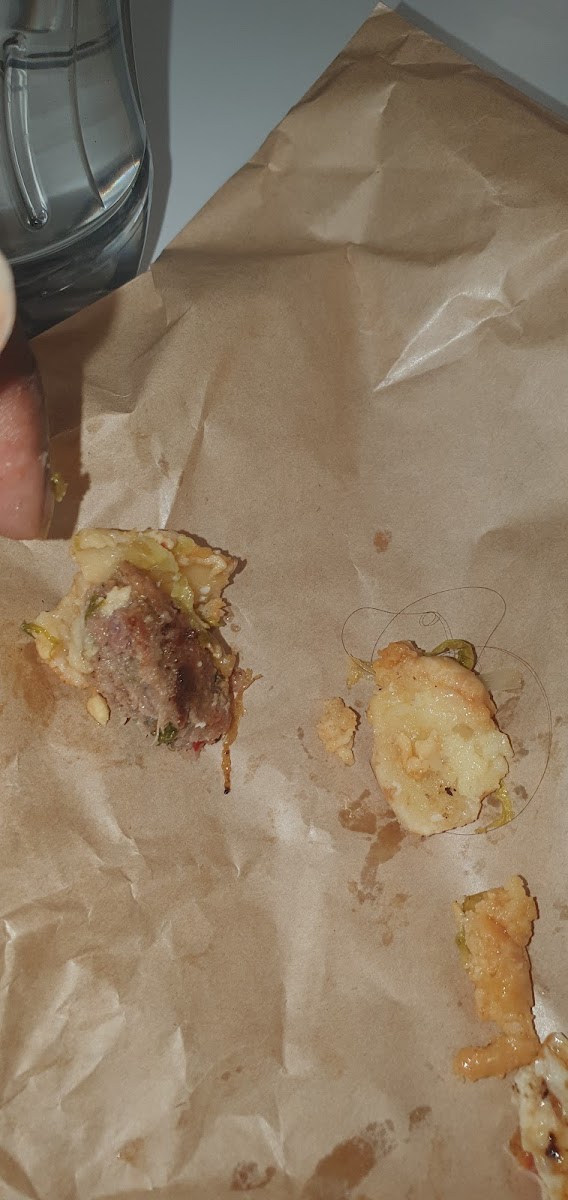 Airport Takeaways - Photo 3