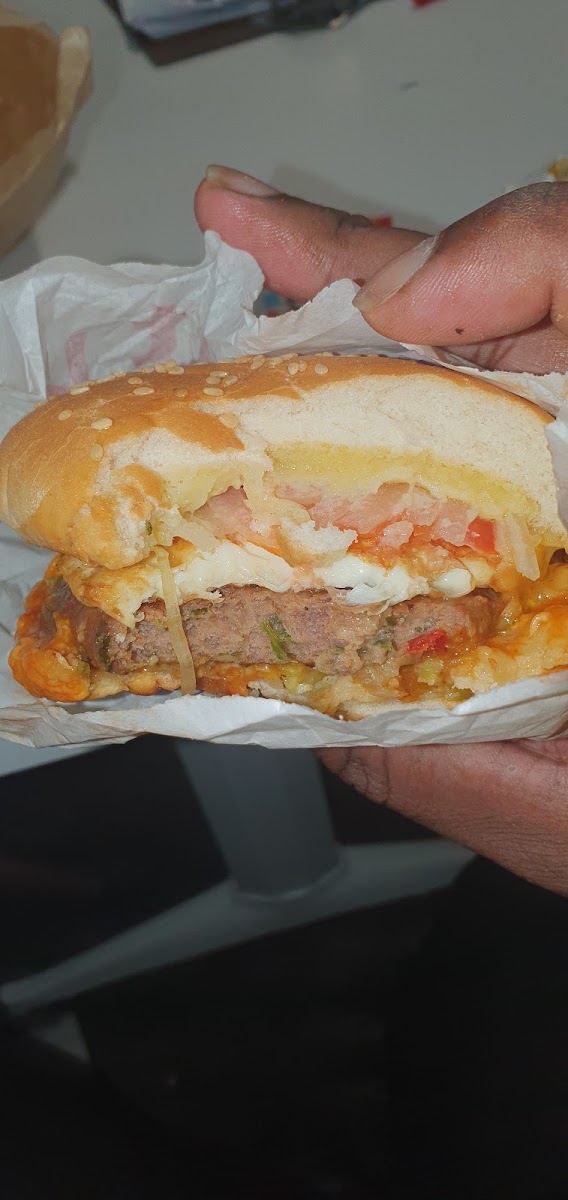 Airport Takeaways - Photo 7