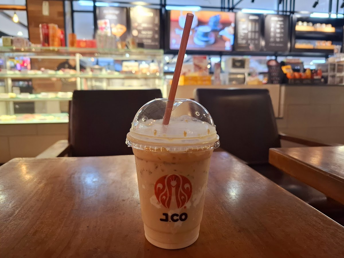 JCOFFEE & DONUTS CIPLAZ SIDOARJO - Photo 2