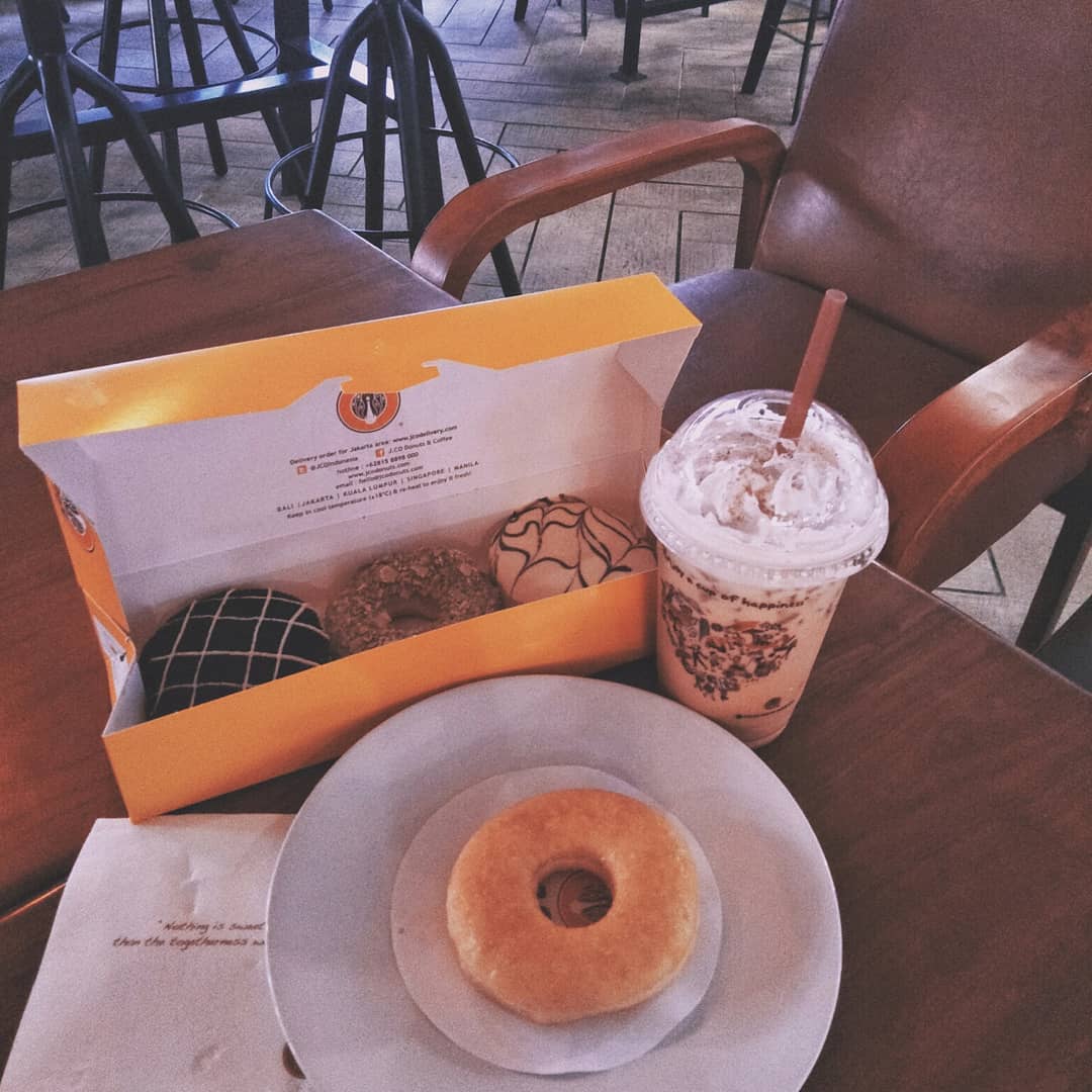 JCOFFEE & DONUTS CIPLAZ SIDOARJO - Photo 7