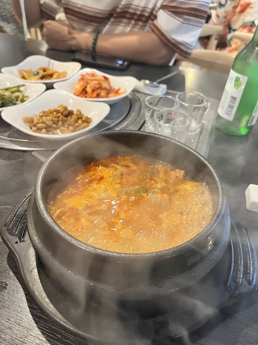 Quara Korean Restaurant 꽐라 한식당 - Photo 7
