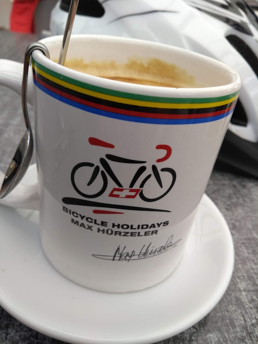 Bike Point Cafe - Photo 7