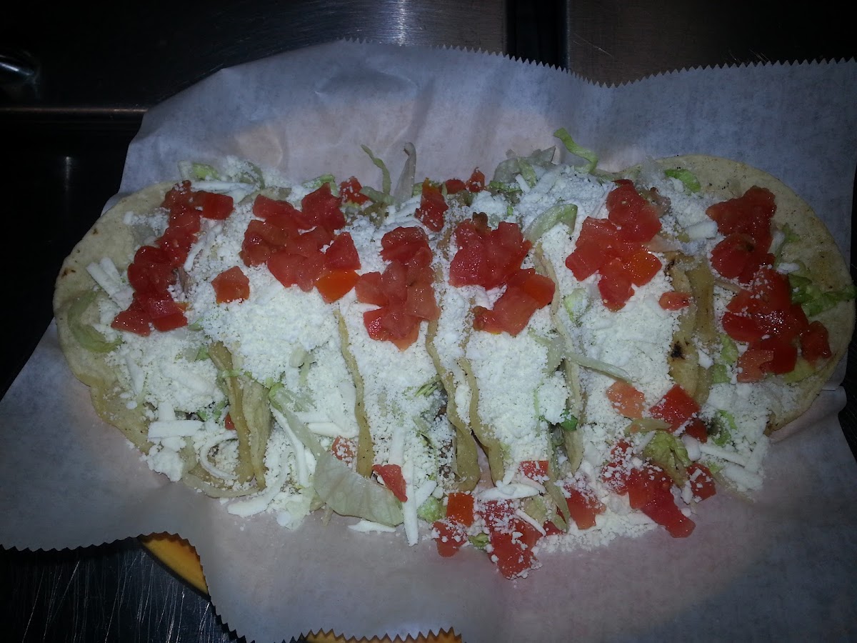 El Pueblo Mexican Grill - Photo 9