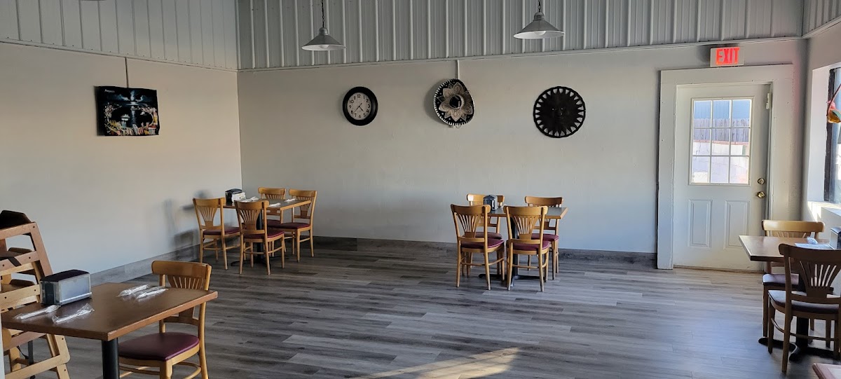 El Pueblo Mexican Grill - Photo 5