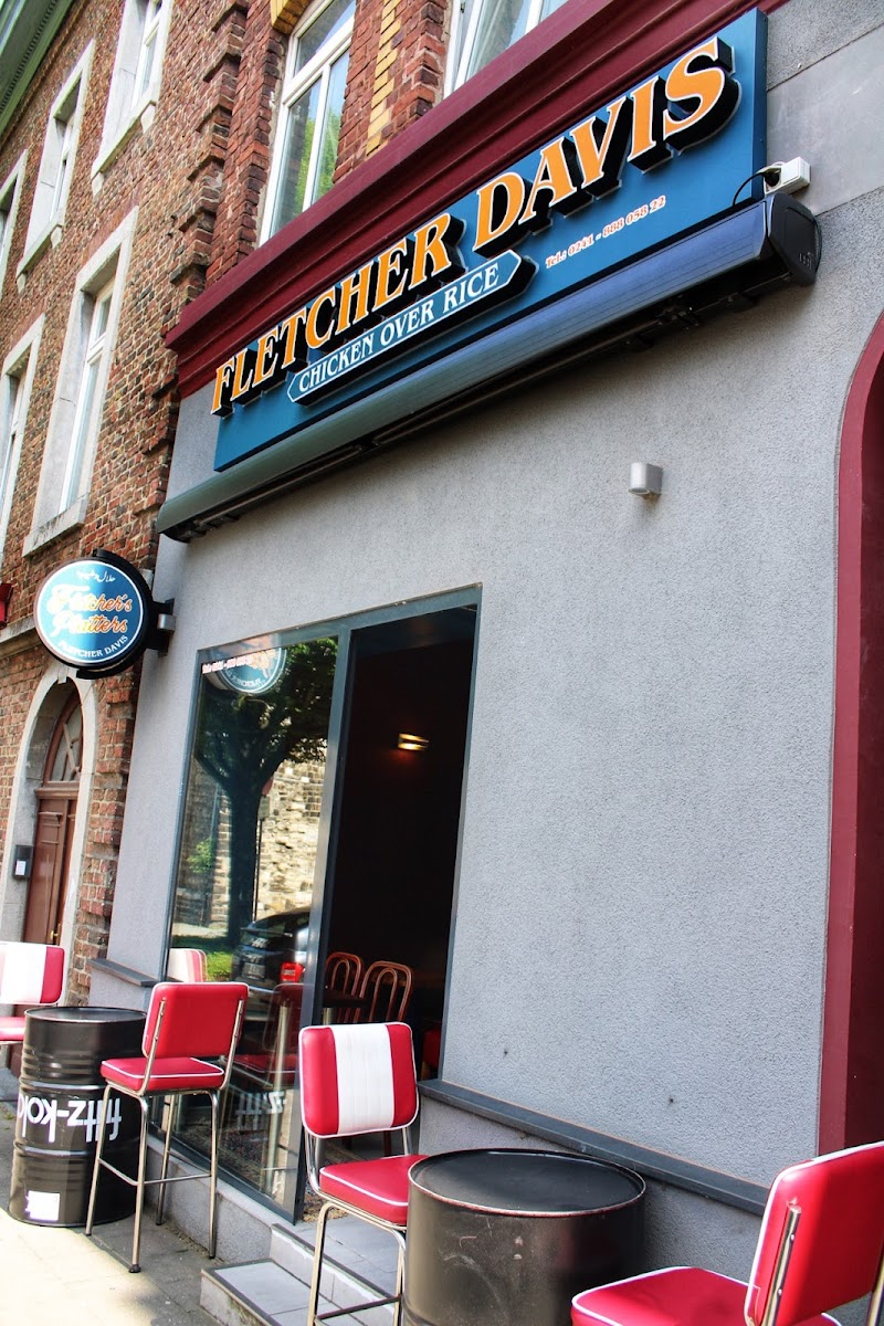 Fletchers Platters | Fletcher Davis Chicken Over Rice