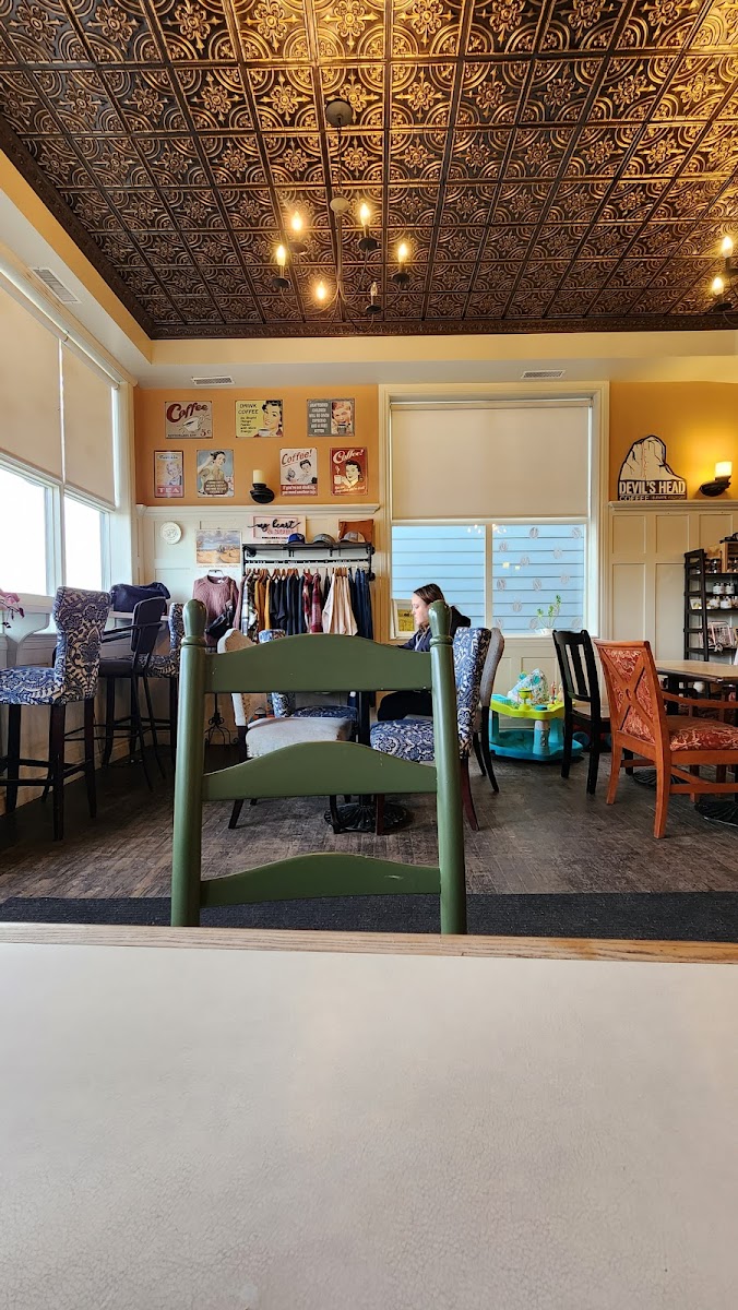 Prairie Grounds Coffee House - Photo 6