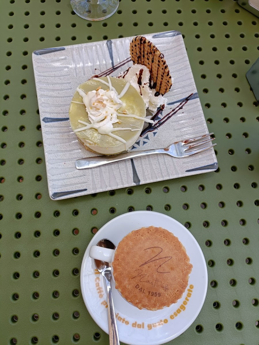 Nasti Cafe - Photo 6