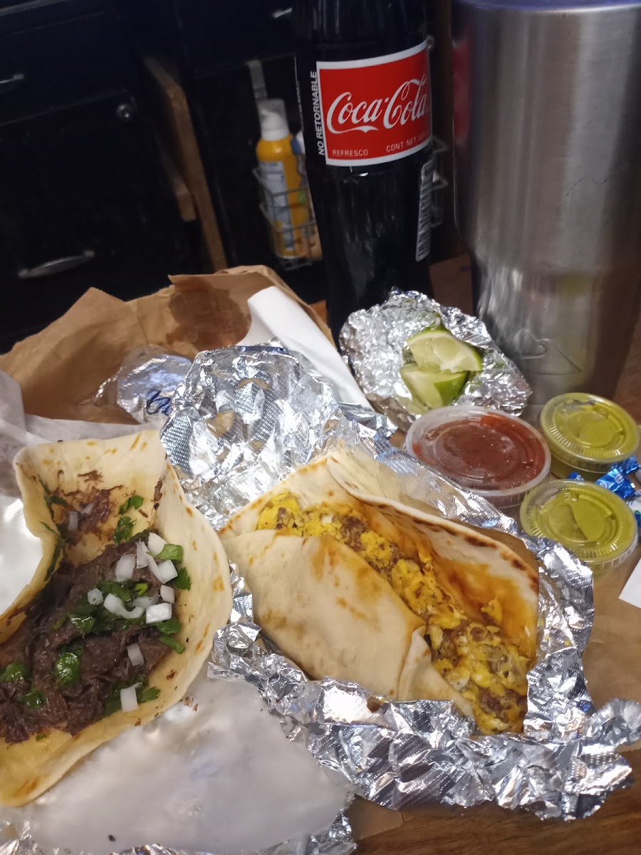 Algo Bello Mexican Cuisine - Photo 1