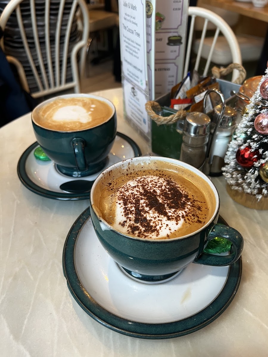 Cocoa Tree Cafe - Photo 9