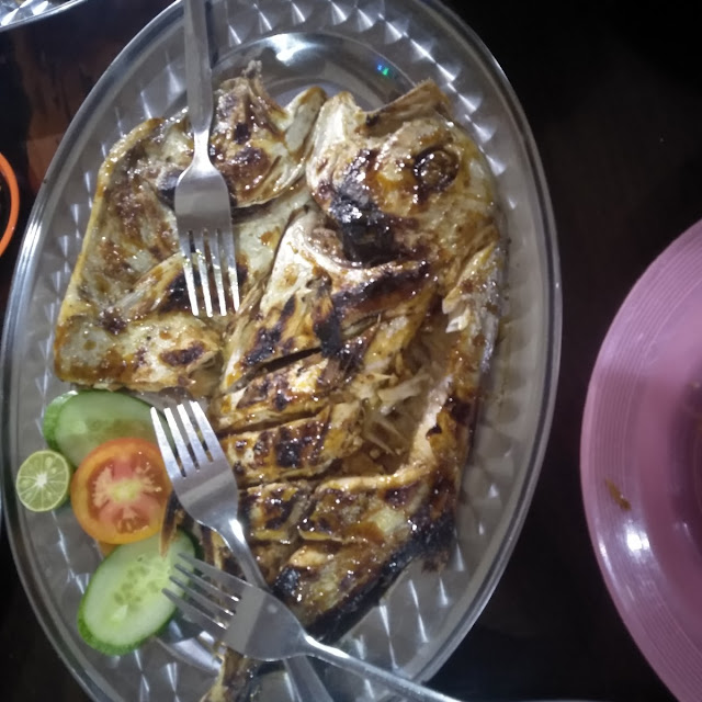 Ikan Bakar Gurame