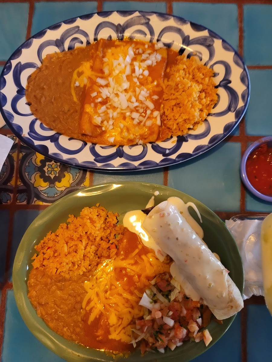 Alejandra's Mexican Grill - Photo 6