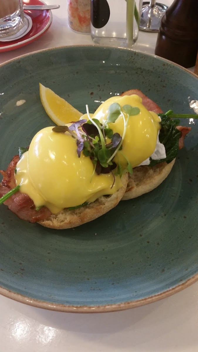 Cafe Hibiscus - Photo 4