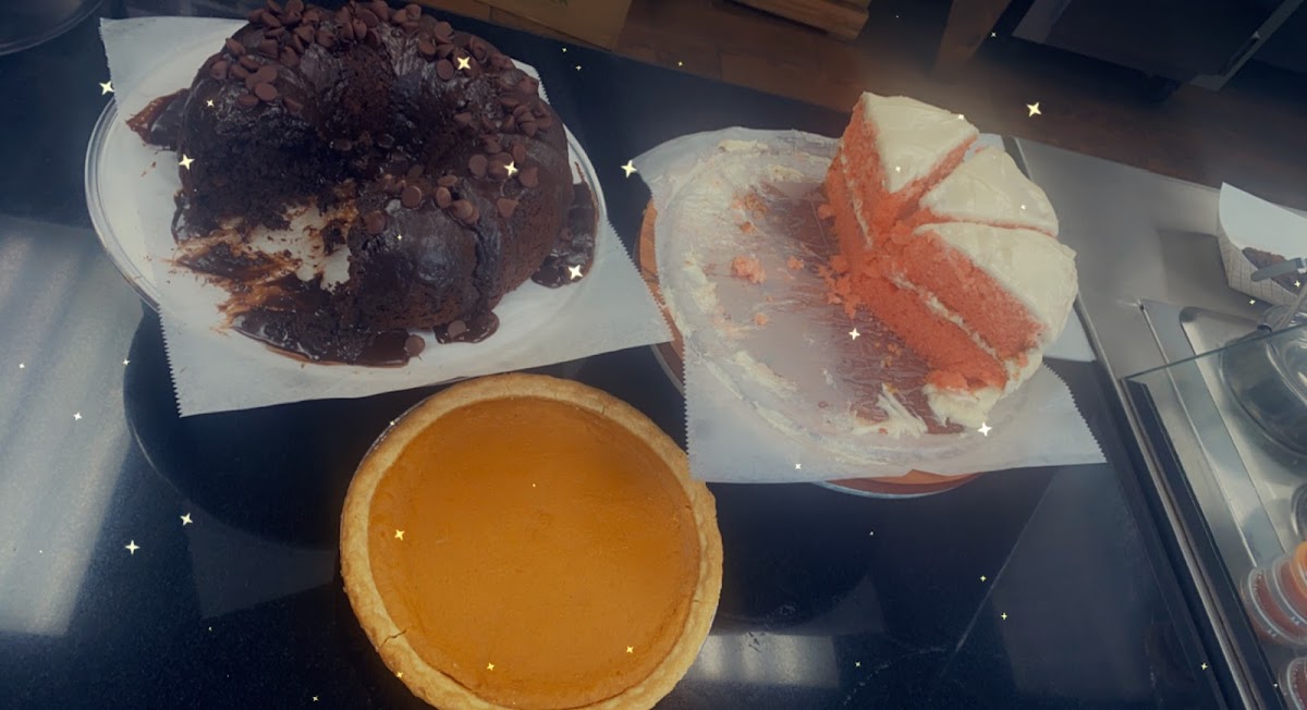Akbar’s Takeout - Photo 9