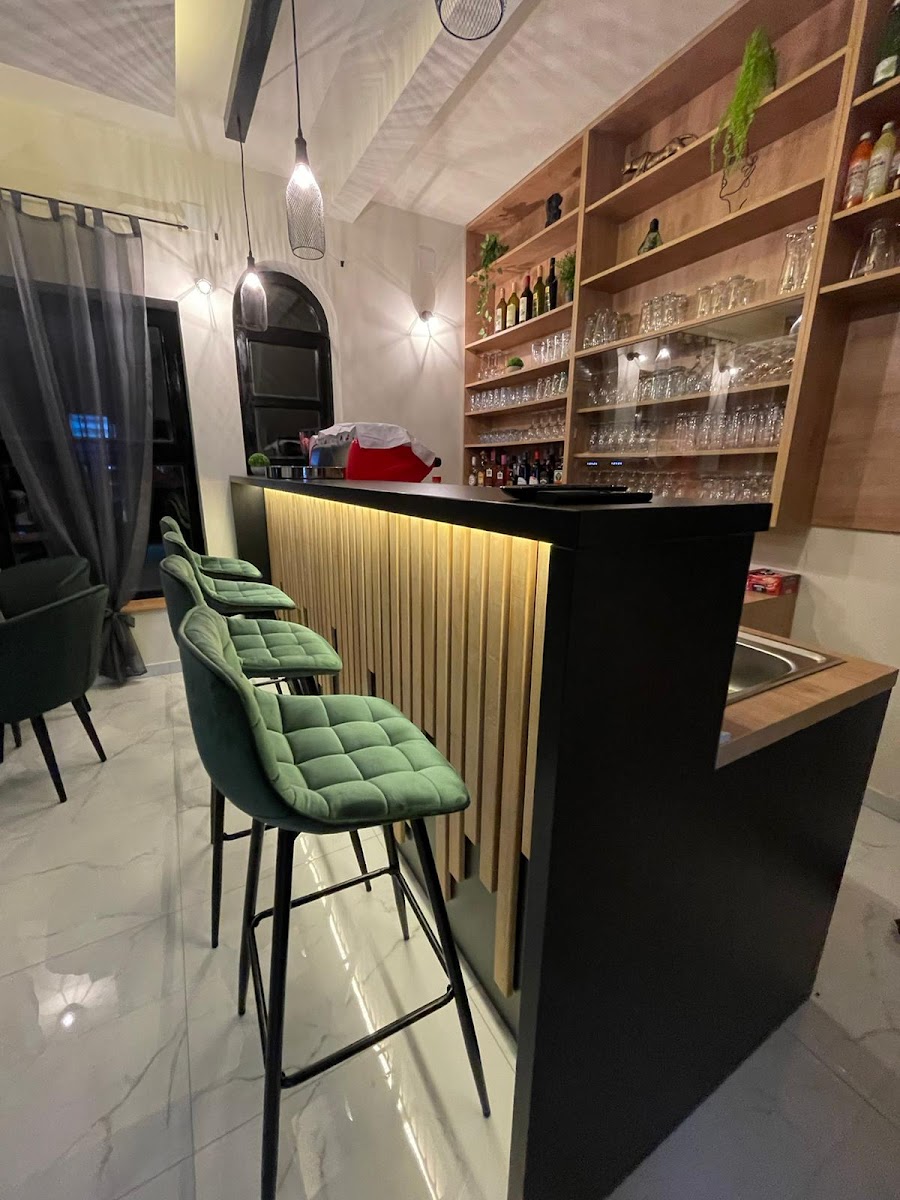 Caffe bar Mondeo - Photo 4