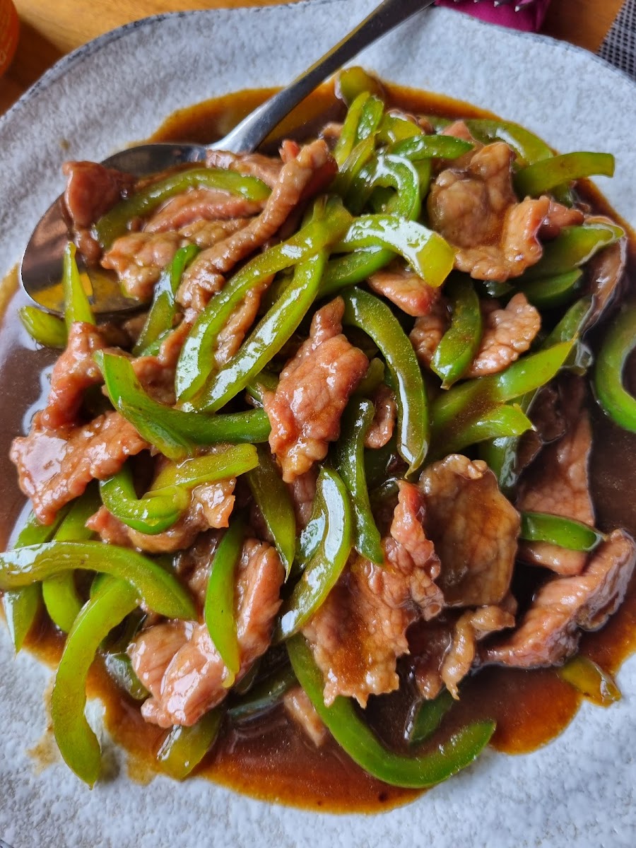 Dong Jing - Photo 3
