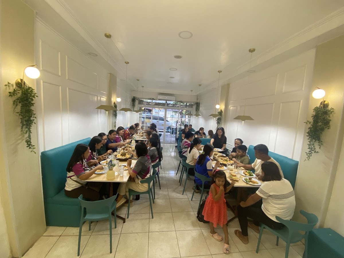 El Syriano Café and diner - Photo 6