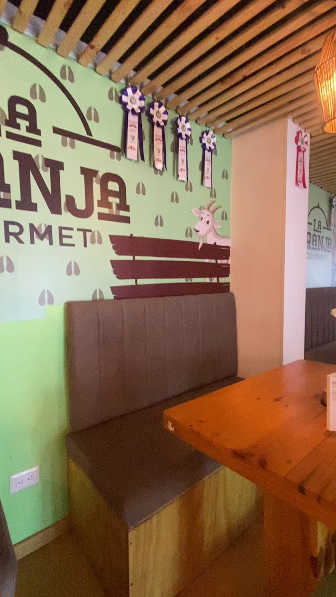 LA GRANJA GOURMET CAFÉ - Photo 1