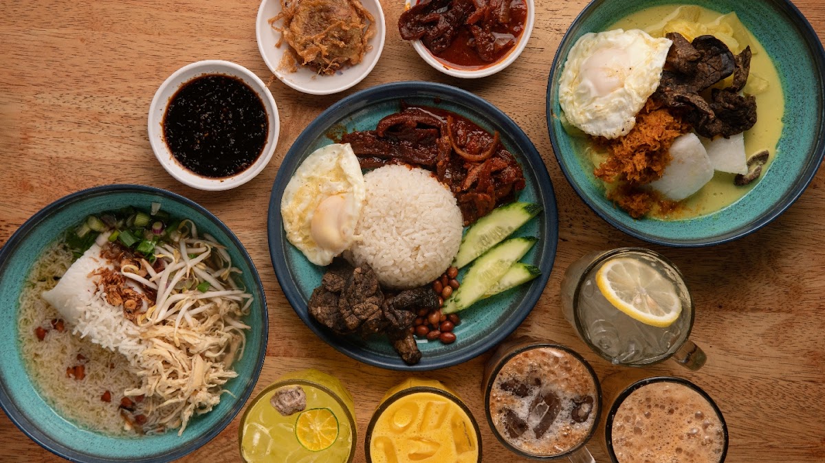 Allongs, Warong Ipoh Lontong - Photo 1