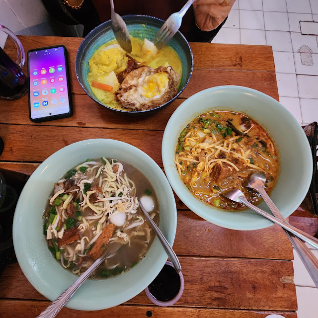 Mee Kari