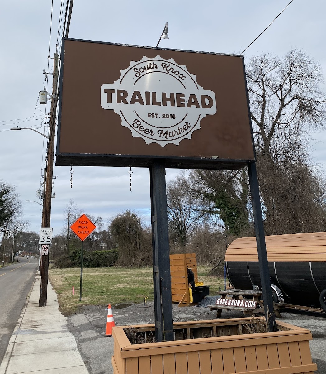 Trailhead Beer Market - Photo 5